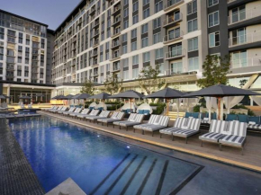 1 Bedroom Luxury Apartment in Luxury Hotel & Apartments in Sandton Central